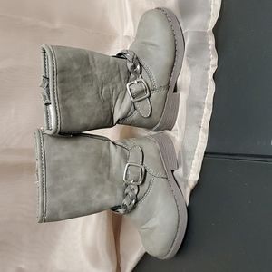 Oshkosh B'gosh, girls gray riding boots, TODDLER size 5